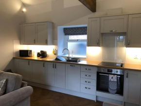 The Dairy, Wolds Way Holiday Cottages, 1 bed studio